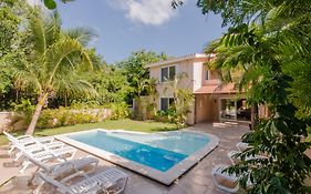 Villas Picalu Studios&Suites